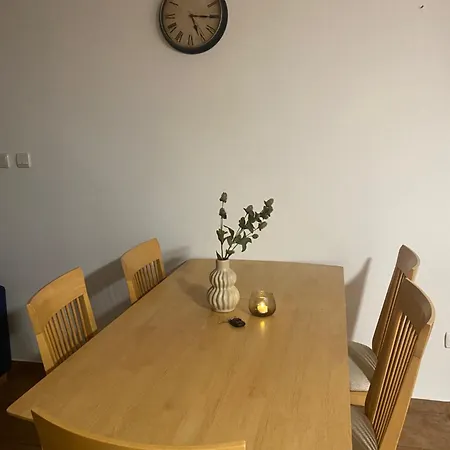 Apartment Old *